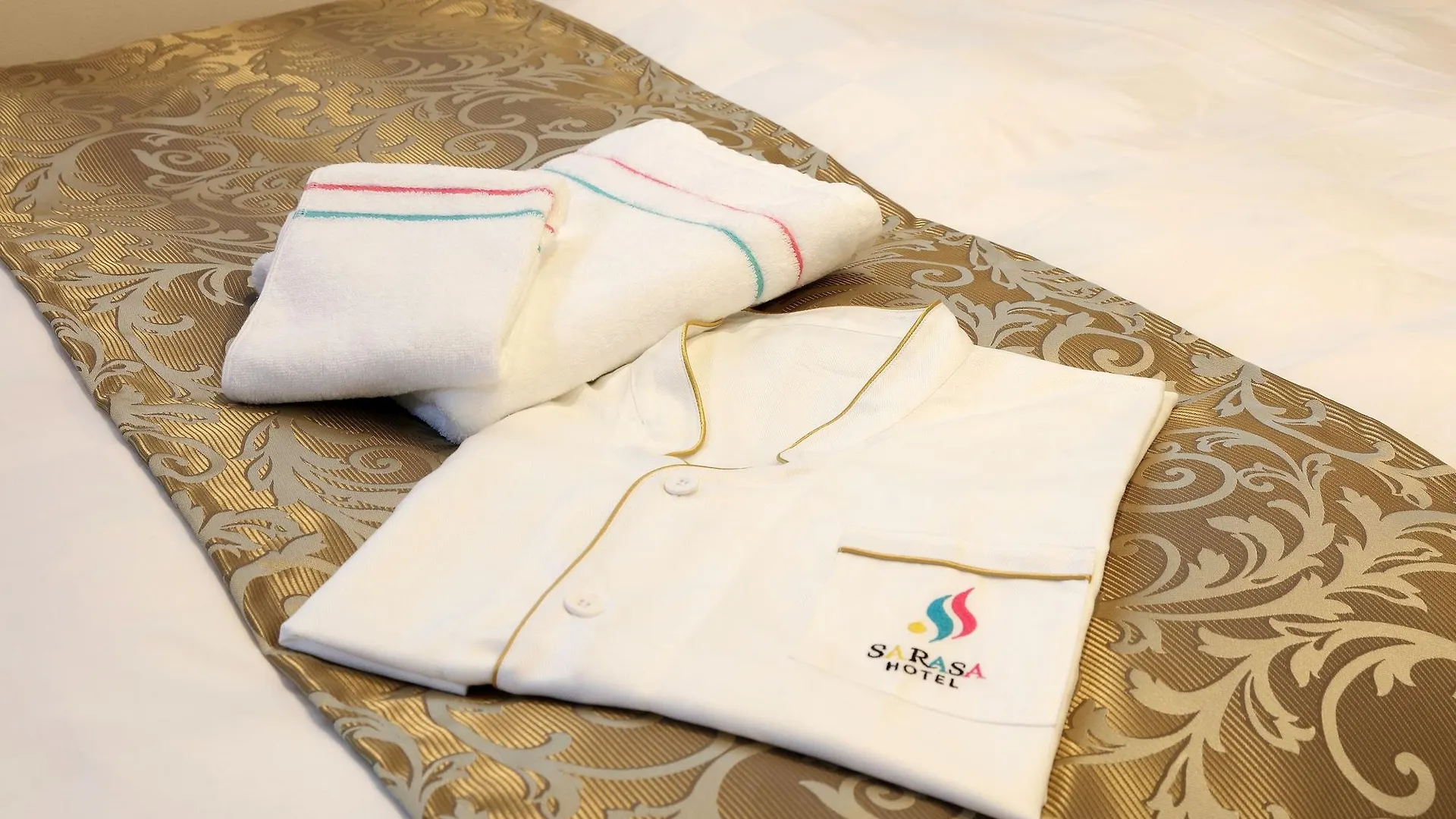 ****  SARASA HOTEL Shin-Ōsaka Japan